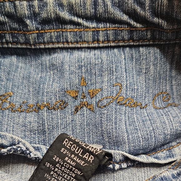 Arizona Jeans Girls Blue Jean Jacket With Flower And Butterfly Stitching Size XL - Picture 4 of 9